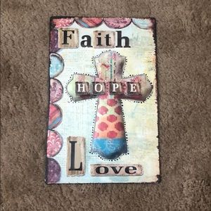 “Faith hope love” wall decor